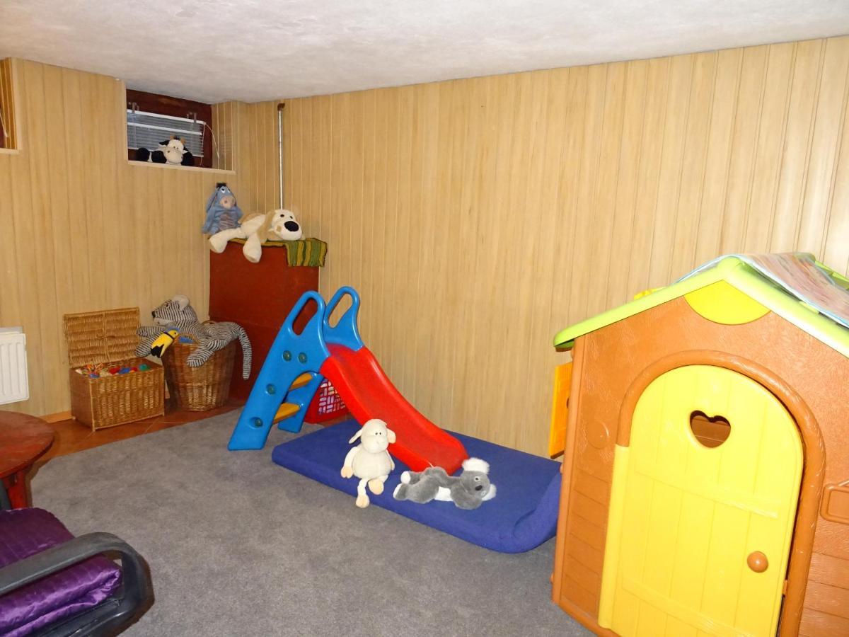 Olimp Pokoje I Apartamenty シュチルク エクステリア 写真