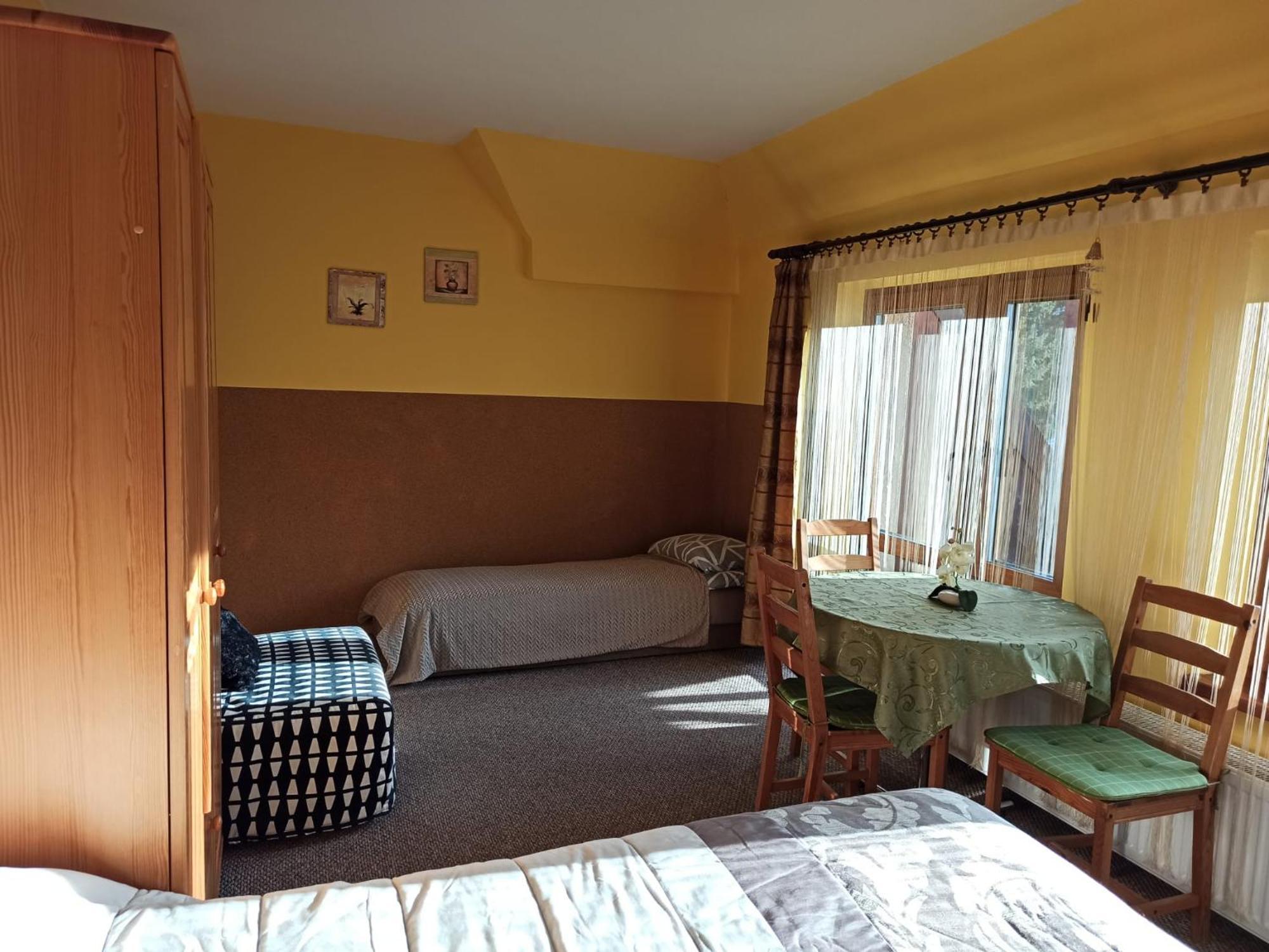 Olimp Pokoje I Apartamenty シュチルク エクステリア 写真