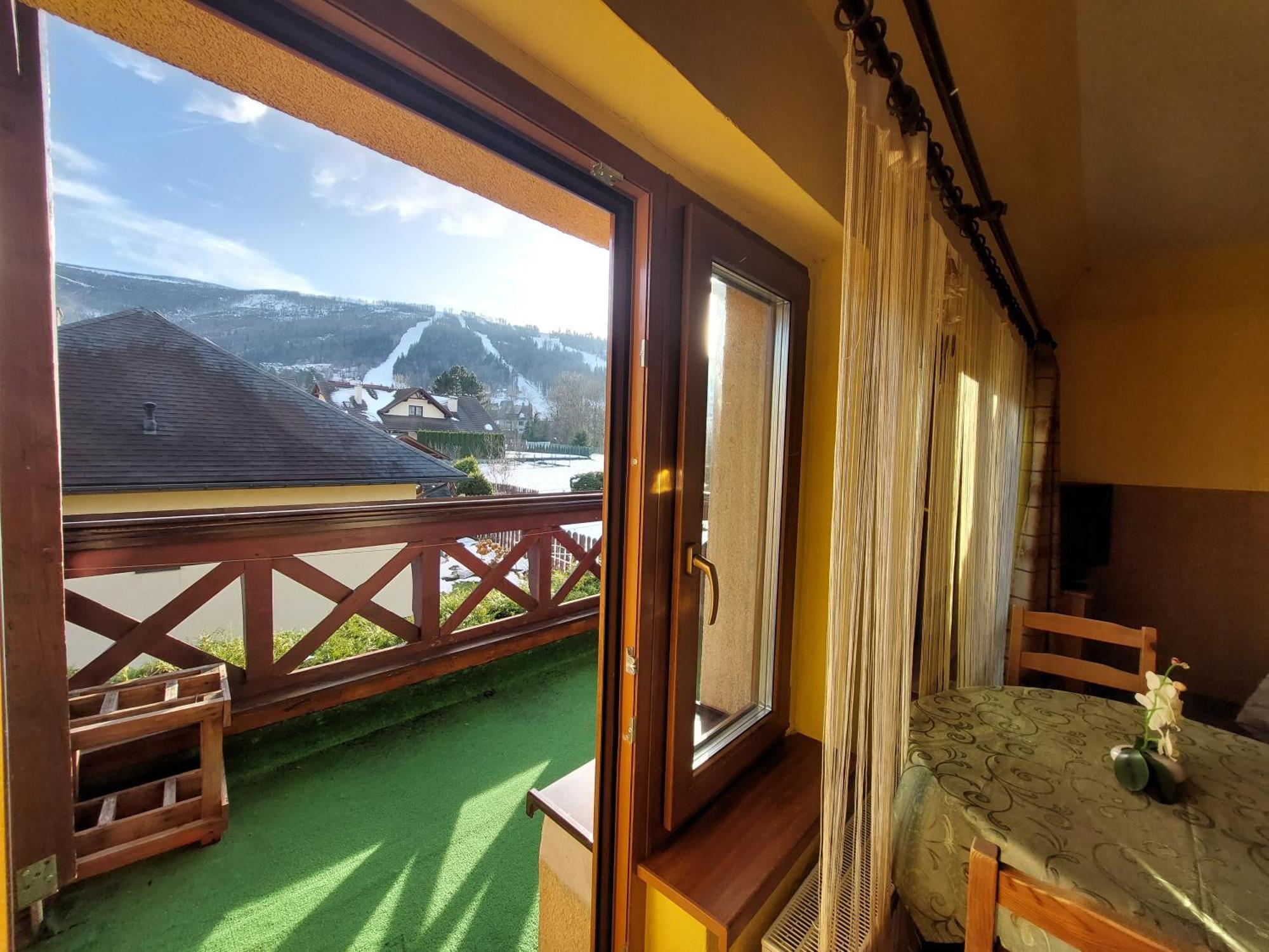 Olimp Pokoje I Apartamenty シュチルク エクステリア 写真